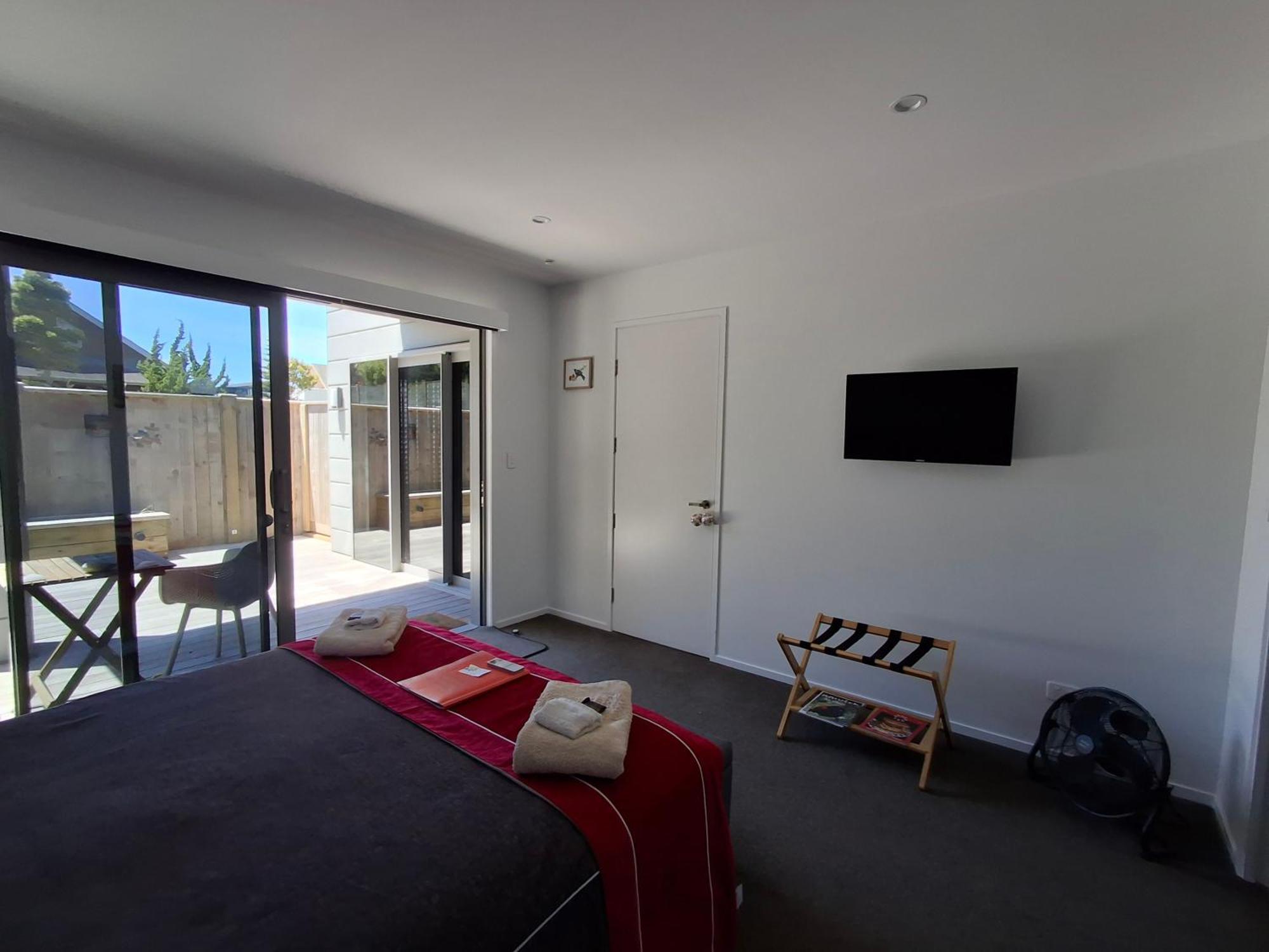 Papamoa Beach, Pohutukawa Deluxe Studio, On Hugoway 外观 照片
