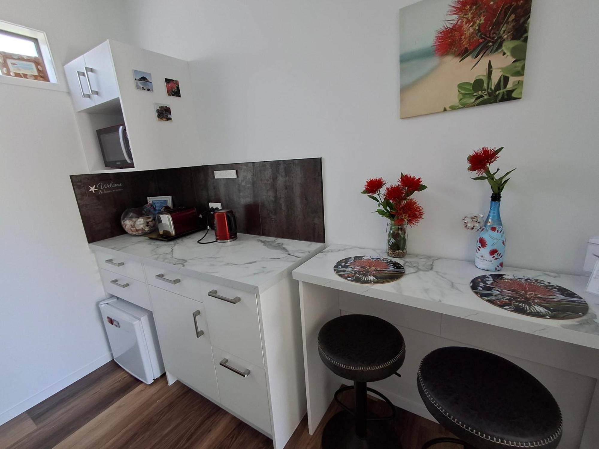 Papamoa Beach, Pohutukawa Deluxe Studio, On Hugoway 外观 照片