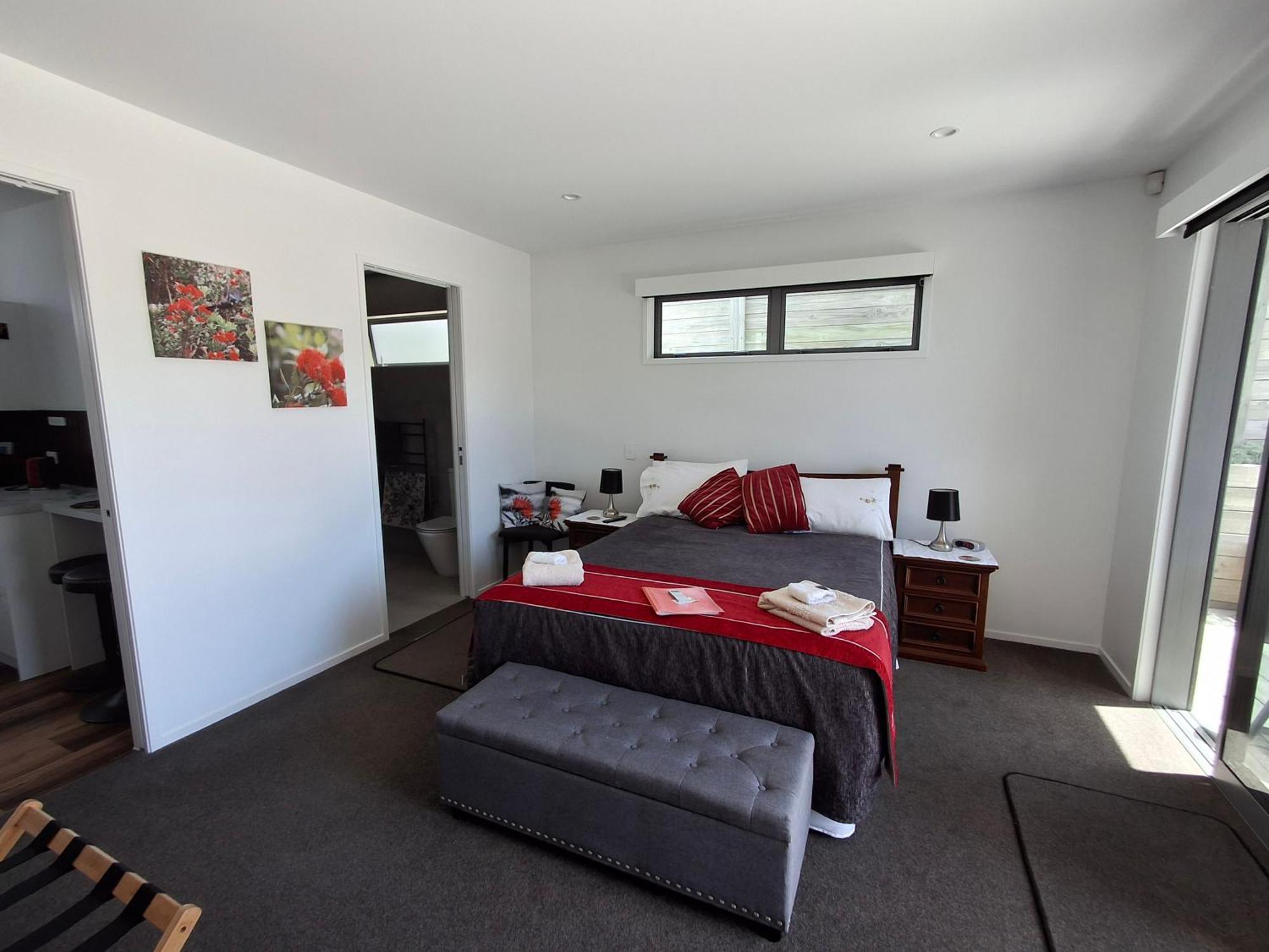 Papamoa Beach, Pohutukawa Deluxe Studio, On Hugoway 外观 照片