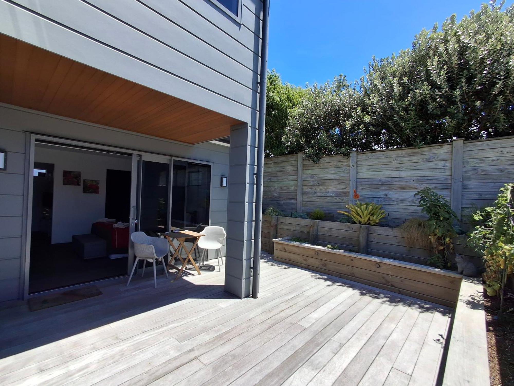 Papamoa Beach, Pohutukawa Deluxe Studio, On Hugoway 外观 照片